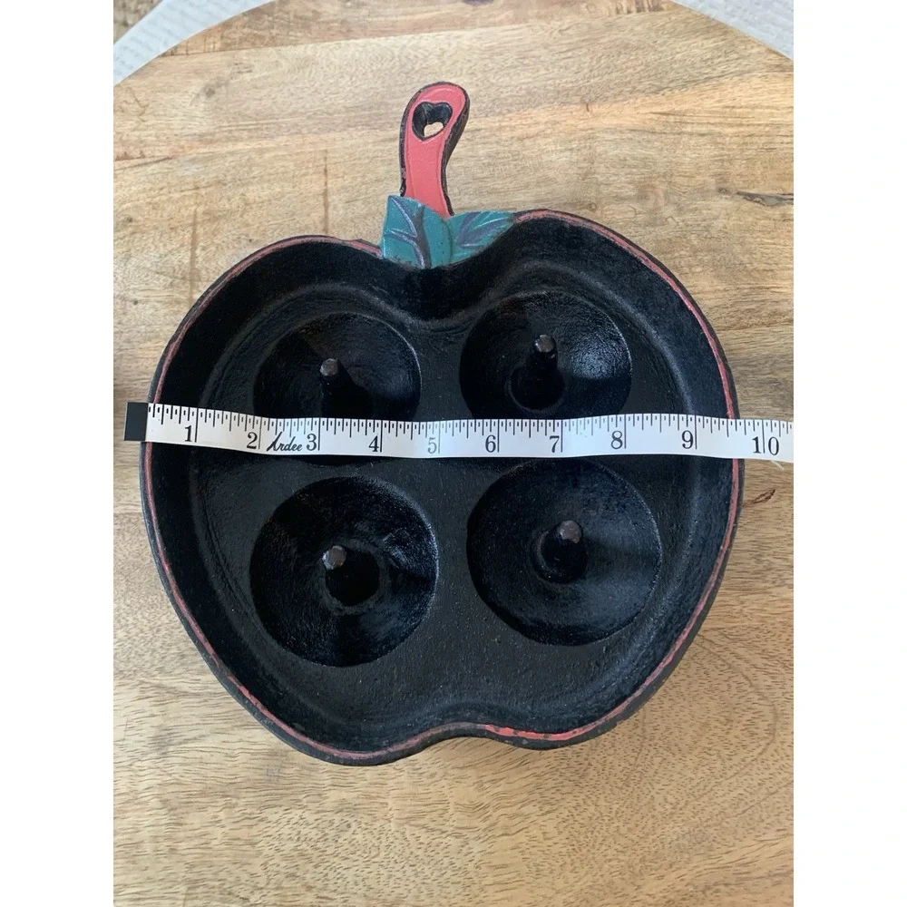 Vintage Cast Iron Apple Shaped Apple Baker Baking Pan‎ Skillet Bakeware